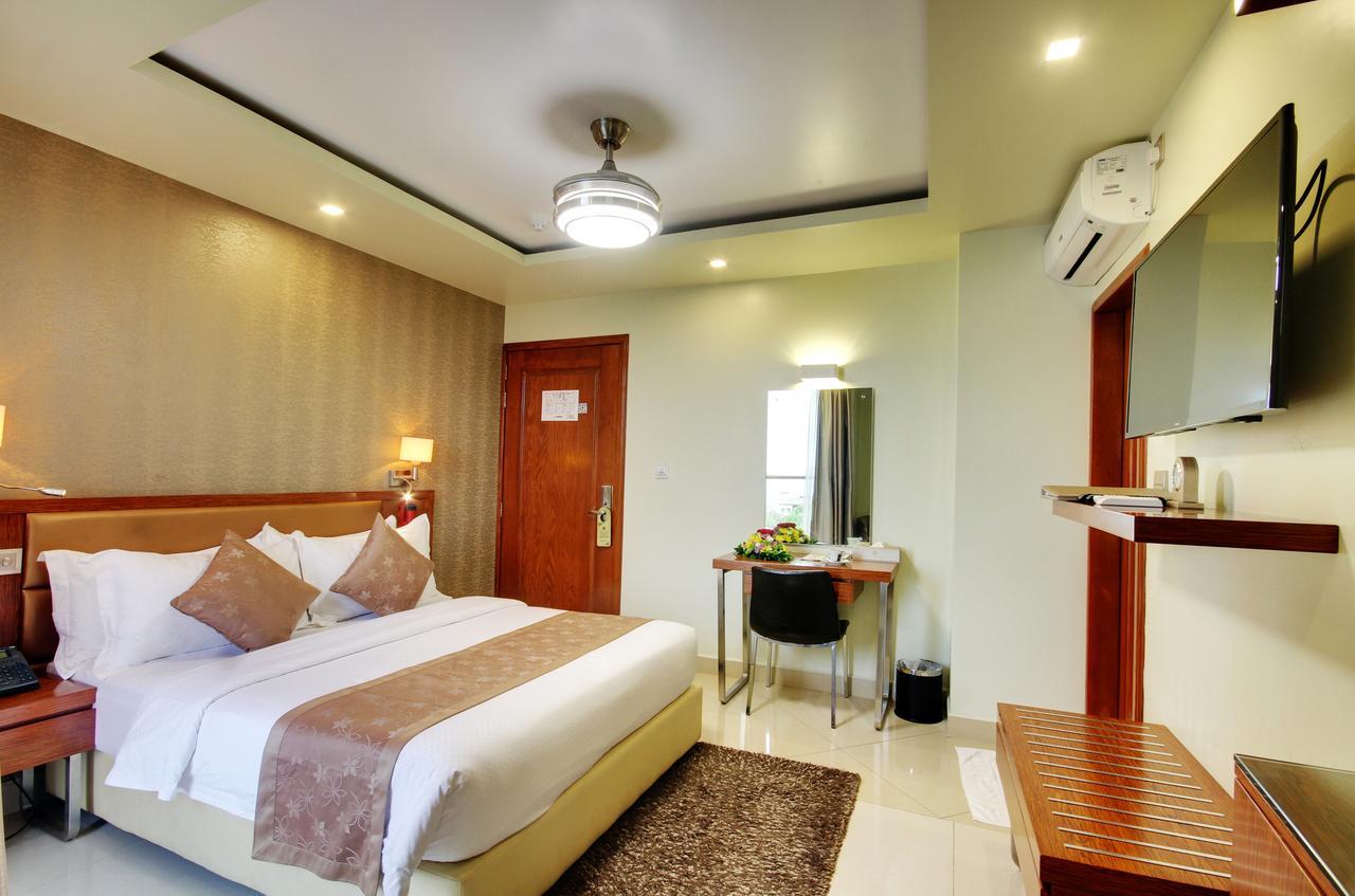 Suite Sea View Return Airport Transfer on Food & Beverage Spa,830370605:JPEG